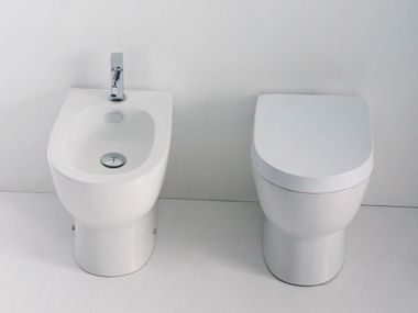 Floor-mounted ceramic sanitary-ware FOGLIA SMALL Domus Falerii