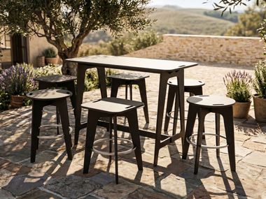 High rectangular polyethylene table for public areas BEAT Donye