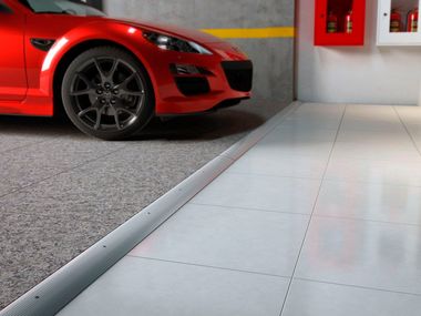 Bodenschiene NOVONIVEL® ACCESS XT20 EMAC Italia