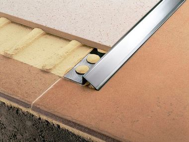 Bodenschiene aus Edelstahl NOVONIVEL® ACERO INOX EMAC Italia