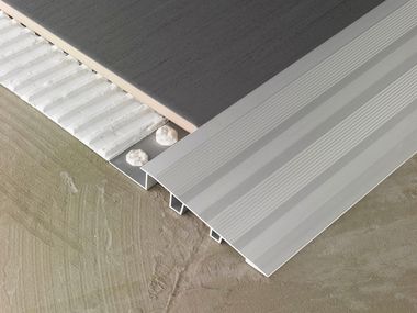 Bodenschiene aus Aluminium NOVONIVEL® FORTE EMAC Italia