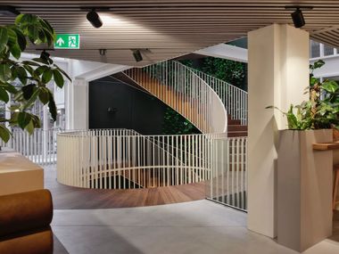 Escalera de caracol helicoidal THE BRANDT AMSTERDAM EeStairs