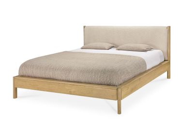 Oak double bed PI Ethnicraft