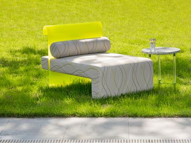 Gepolsterter Sessel mit Rückenlehne aus Plexiglas SUMMER REST FEZA DSGN