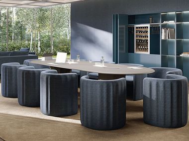 Oval table SABREE FREZZA