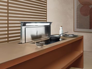 Aufziehbare Muldenlüftung aus Edelstahl DOWN DRAFT Falmec