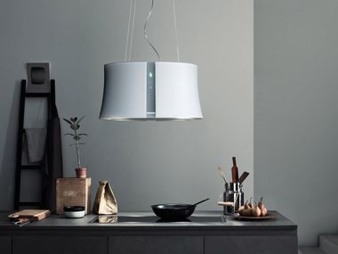 Campana extractora de vidrio con ionización bipolar controlada ZEPHIRO E.ION Falmec