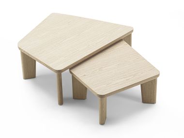 Mesa de centro baixa de madeira maciça ARNOLD Flexform