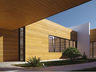 Rivestimento in continuità soffitto interno-esterno CLADDING ForMe Design