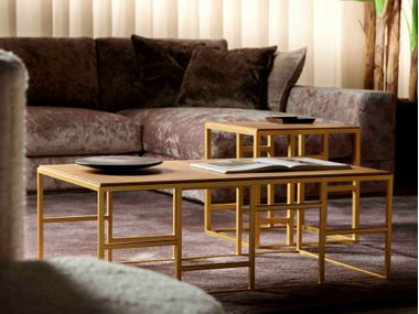 Central coffee table KVADRO Former In Italia