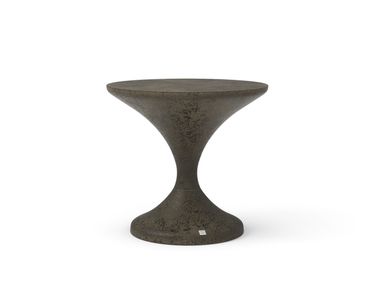 Round fiberglass side table LYA GANSK