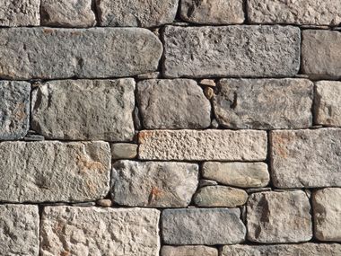 Artificial stone facade element CASSAGA P93 GEOPIETRA®