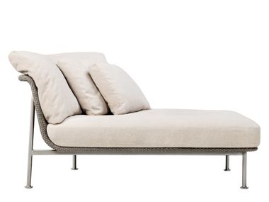 Sonnenliegen und Outdoor-Chaiselongues