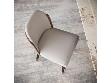 INTELLECTUAL Chair By GIULIA GRILLO