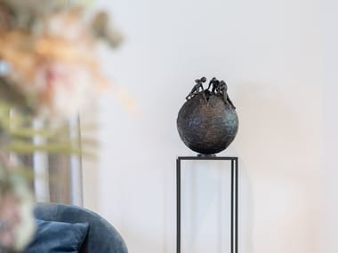 Scultura in bronzo UNIVERSE Gardeco Objects