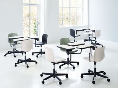 SIXE LEARN Training chair with 5-spoke base with writing tablet By Howe ...