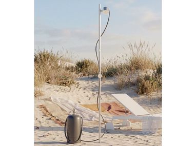 Douche de jardin en acier avec douchette FORMALIBERA IB