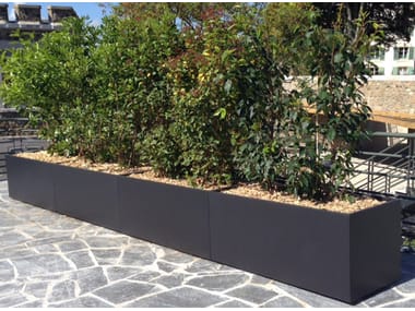 Fioriera in cemento fibrorinforzato IMAGE'IN TRAPEZOIDAL BESPOKE PLANTER ATELIER SO GREEN