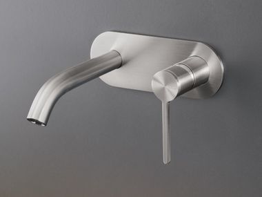 Miscelatore a parete con bocca di erogazione INNOVO INV15 Ceadesign