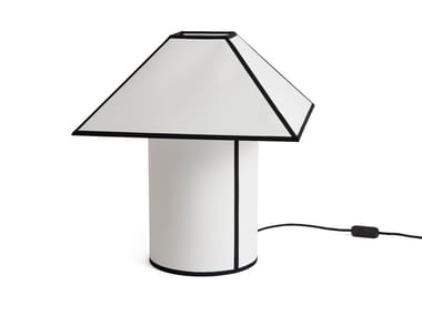 Lampada da tavolo a LED in PET riciclato HAY - AVA PYRAMID 450 In Stock