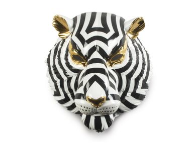 Wanddekorationsobjekt aus Porzellan LLADRÒ - TIGER MASK (BLACK AND GOLD) In Stock