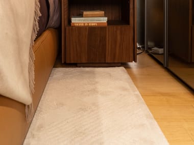 Tappeto optical rettangolare in seta di bambù MOLTENI - VIBRAZIONI In Stock