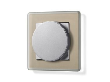 Porta di ricarica wireless A VIVA MAGNETIC CHARGER JUNG