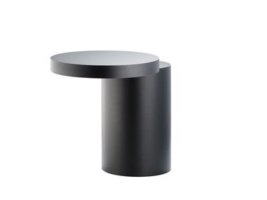 Round MDF coffee table with storage space K8 TECTA
