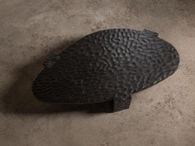 Low oak coffee table HIKU TEA ORGANIC SCULPT KĀNA Objects