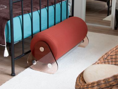 Banco tapizado MW06 BENCH IN BRONZE PMMA KUUMO