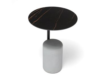 Round Sintered stone side table PANACHE MATSU