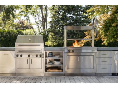 SIGNATURE Outdoor kitchen By Kalamazoo