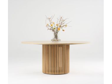 OPERA Round meeting table with electrical outlets By Karl Andersson