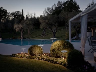 Karman, XANA Lampada da terra a LED in alluminio