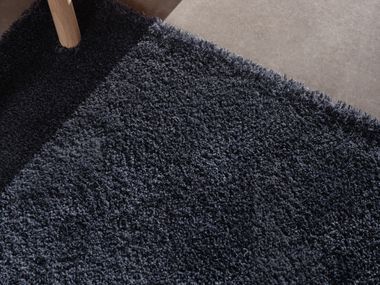 Hand tufted rug in pure worsted wool   CHIQUE Kasthall