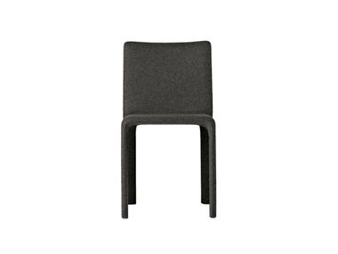 Sedia imbottita in tessuto JOKO Kristalia
