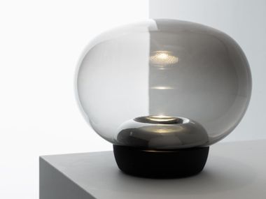 Lampada da tavolo a LED in vetro soffiato LA MARIÉE Stilnovo