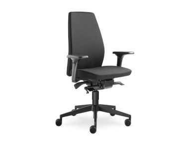 Sedia ufficio operativa girevole a 5 razze con braccioli ALVA 330-SYS LD Seating