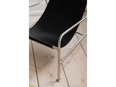 Leather lounge chair with armrests LISBOA By MOR DESIGN design Keiji ...