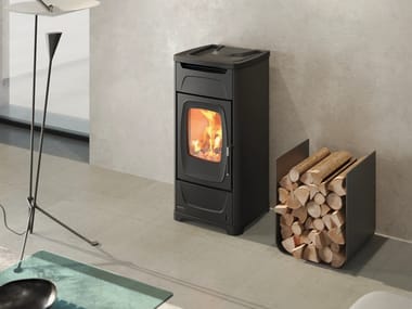 La Nordica-Extraflame, LARISSA Stufa a legna