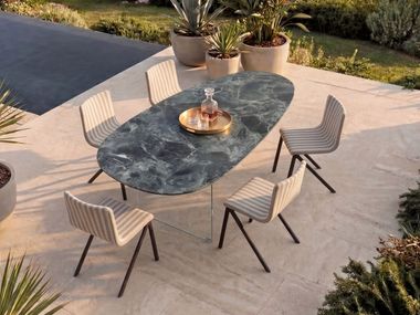 Oval XGlass garden table AIR SLIM Lago