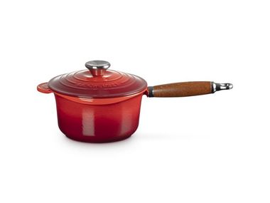 Glazed cast iron saucepan with long wooden handle CASSEROLE Le Creuset