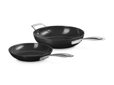  Non-stick aluminum pan set ESSENTIAL Le Creuset
