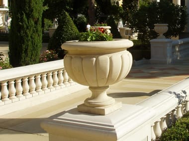 PIMAR, Vaso da giardino in pietra leccese Vaso da giardino in pietra leccese