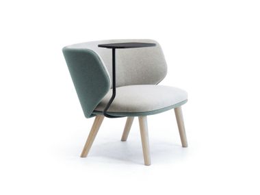 Poltroncina in tessuto per contract con tavolino ALISÈ LOUNGE Leyform