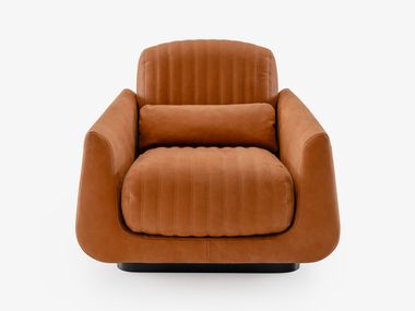 Armchair with armrests ASTON Ligne Roset