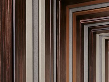 Boiserie à lattes en bois avec marbre et cuir DECUMANO Ludovica Mascheroni