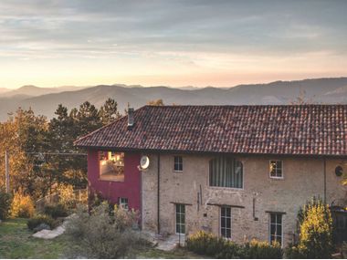 Photovoltaic roof tile PHOTOVOLTAIC ROOF TILES Lumyra Energy