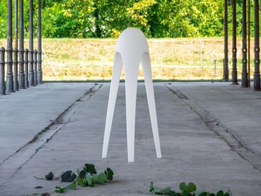 Lampada da terra per esterno a LED in polietilene CYBORG BIG Martinelli Luce