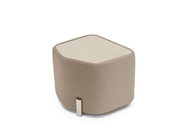 Comodino in pelle con piano in legno MUZZLE Max Divani